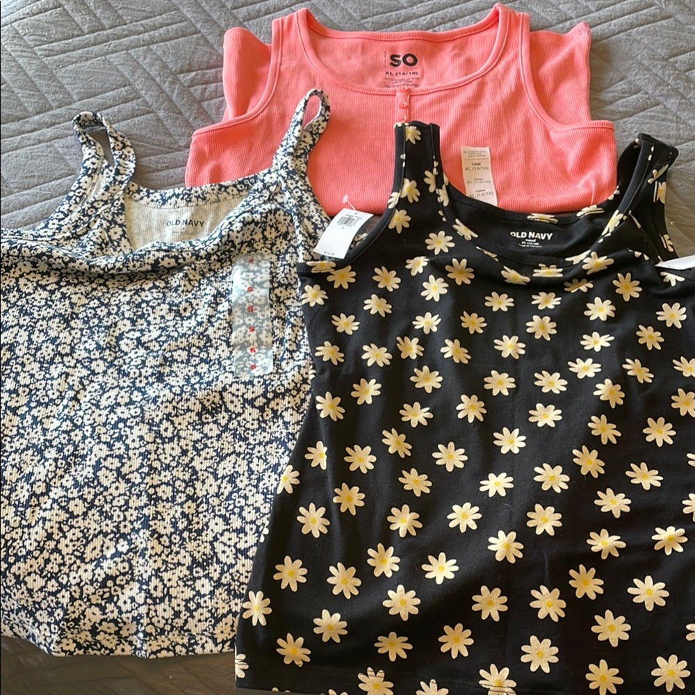 3 SO & Old Navy girls 14/16 Floral black, floral blue, & pink tank tops NWT